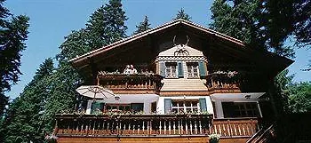 Stresov Villa *